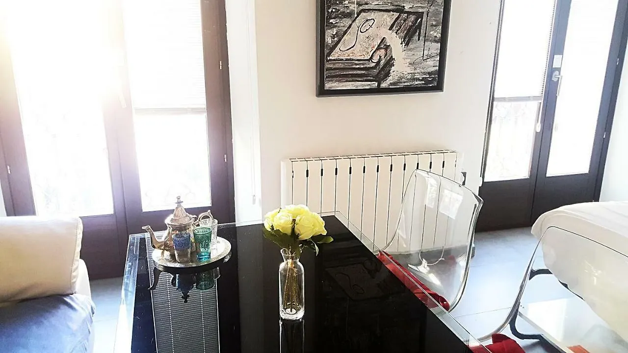 Luxury Suites Plaza Nueva Granada 0*,  Spanien
